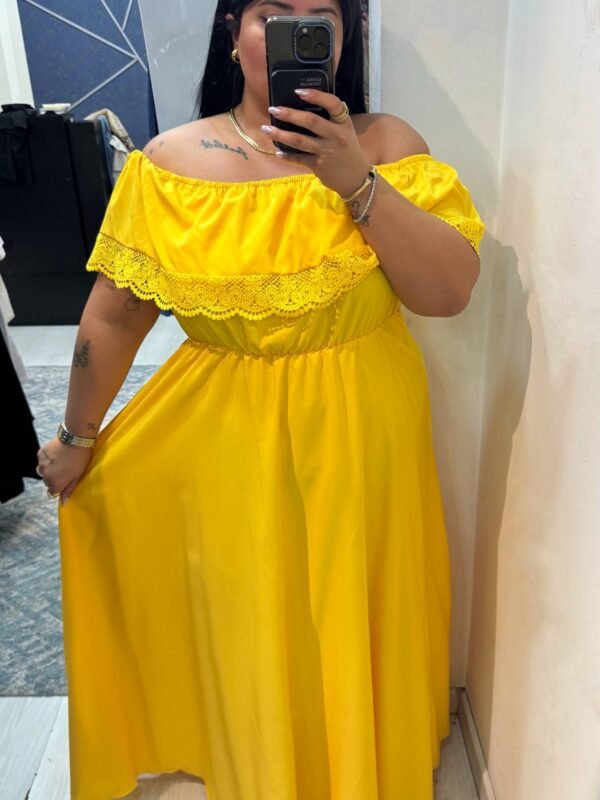Plus Size Yellow off-shoulder long maxi dress