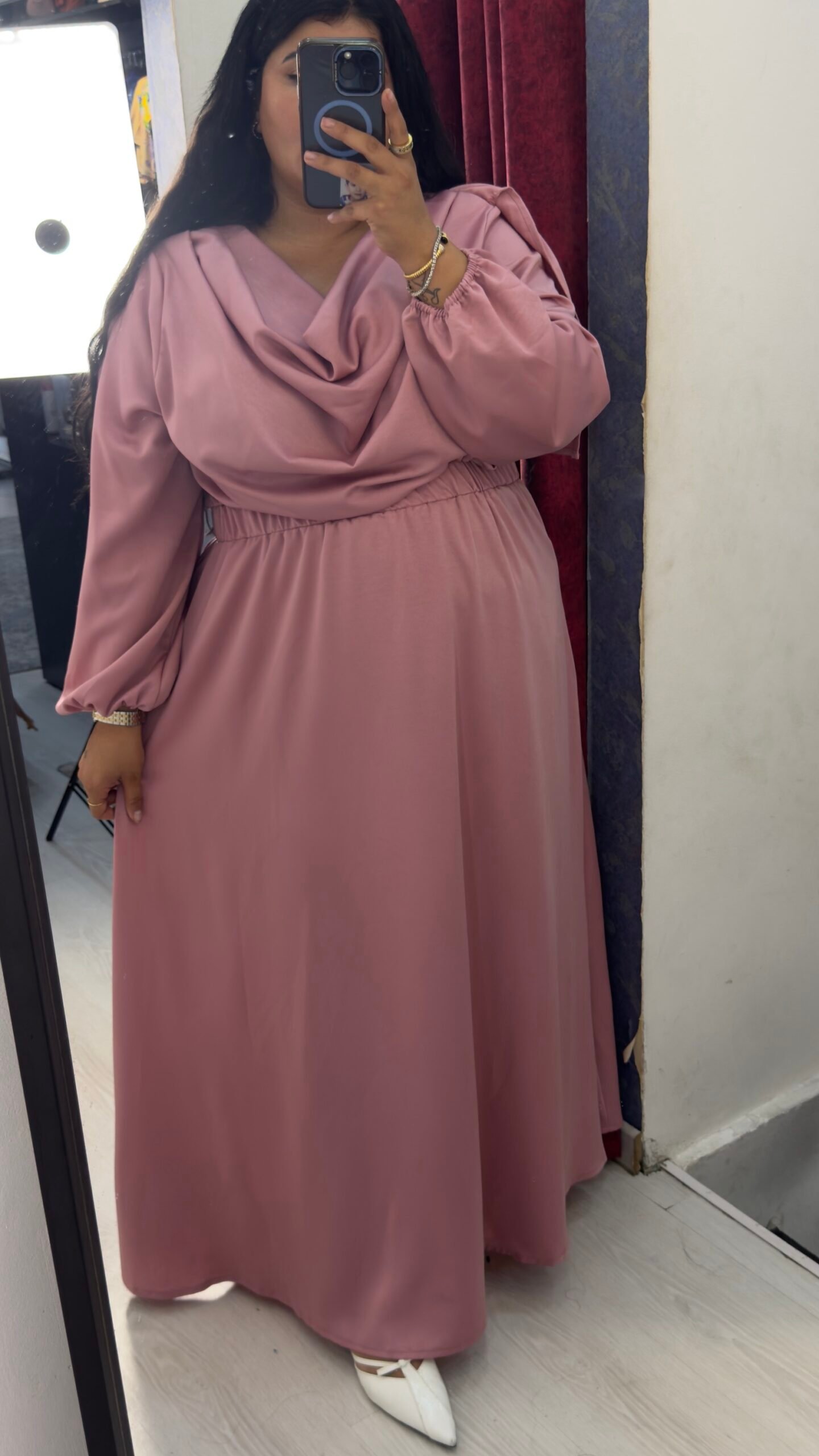 Plus size satin long sleeve pink dress - Image 3