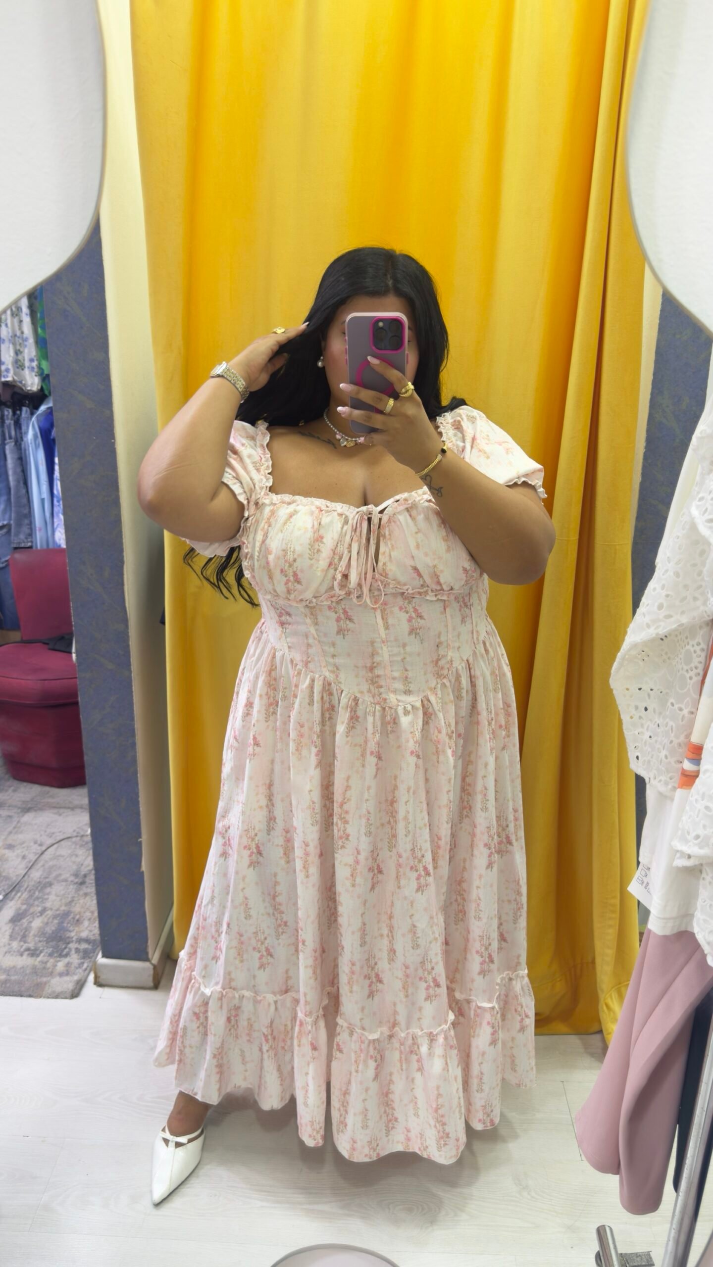 Elegant white dress with mini rose flowers - Image 2